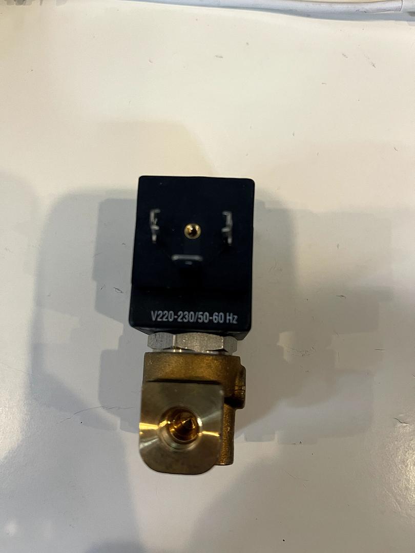 2-Way Solenoid Valve, 1/8NPT, 230VAC, L053