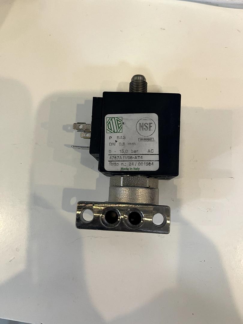 La Marzocco 3-Way, 240VAC, 90 deg., solenoid valve, w/ 0.8 giclear – OEM Part B.3.004